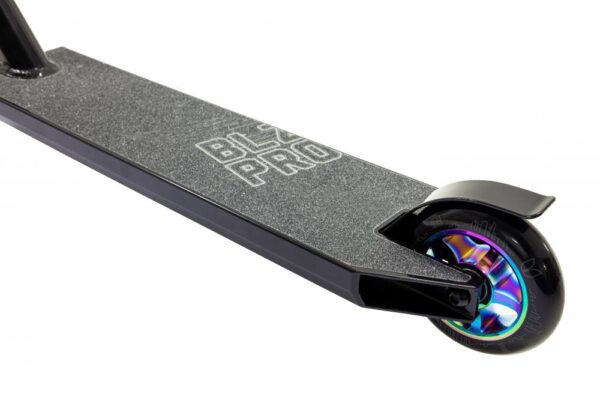 Blazer Pro Scooter Outrun FX Neo Chrome