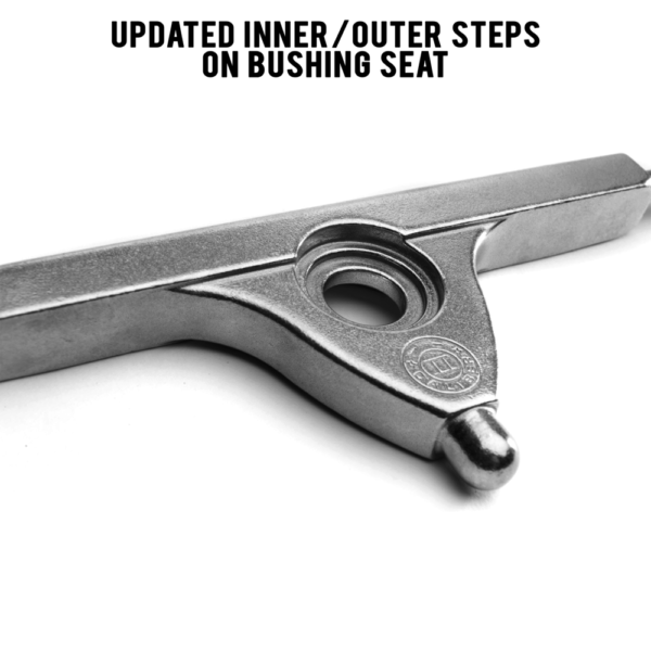 Caliber 2 Truck 184 mm - 44 Red Satin